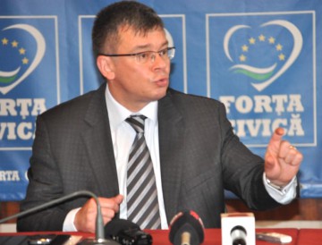 Mihai Răzvan Ungureanu a fost numit consilier personal al lui Klaus Iohannis